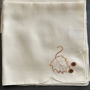 Beautiful Vintage Fall Dinner Napkins